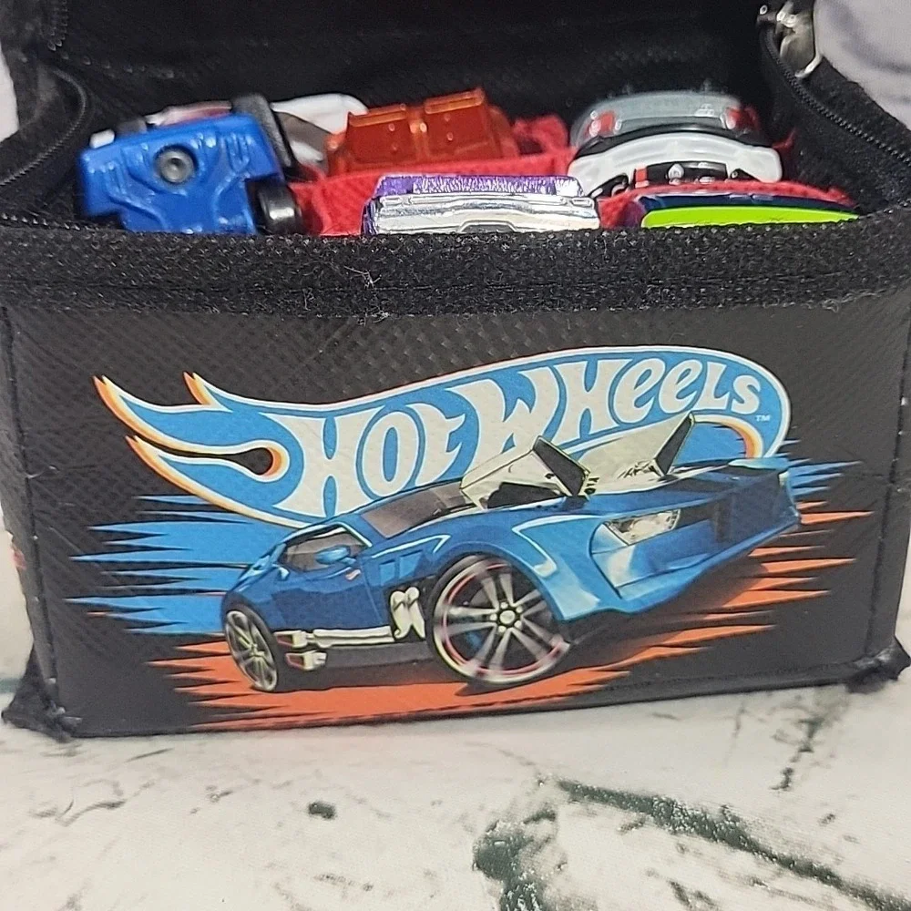 Hot Wheels 9 Car Travel‎ Tote Zippered Case Storage w/ Replacement Cars